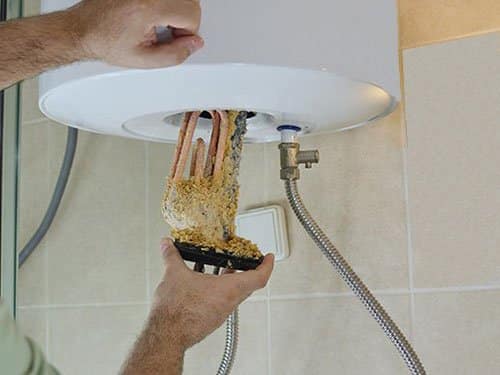 Čišćenje kamenca iz bojlera Čišćenje kamenca iz bojlera